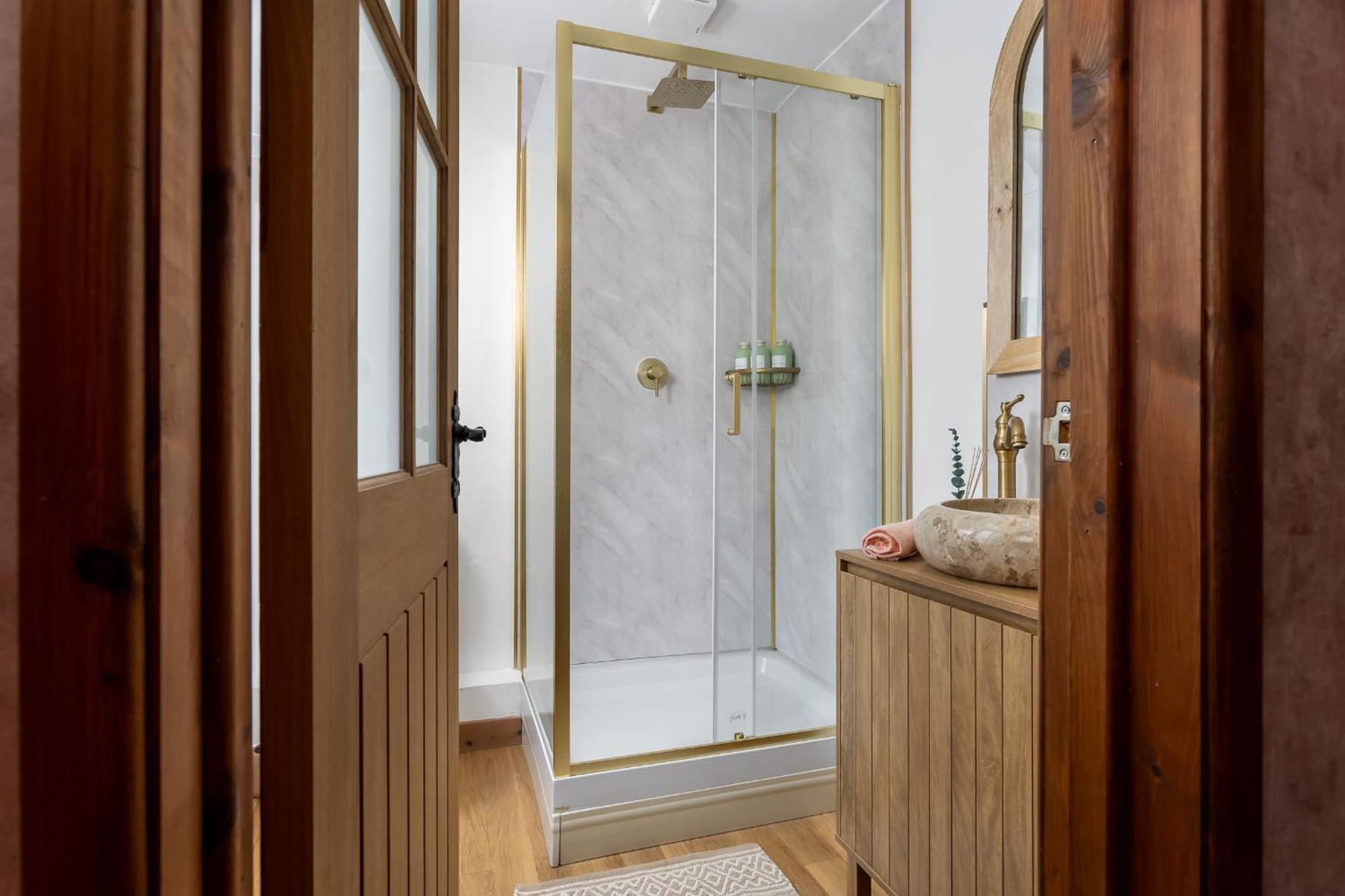 Broadway Scandi Chic Authentic Cottage מראה חיצוני תמונה
